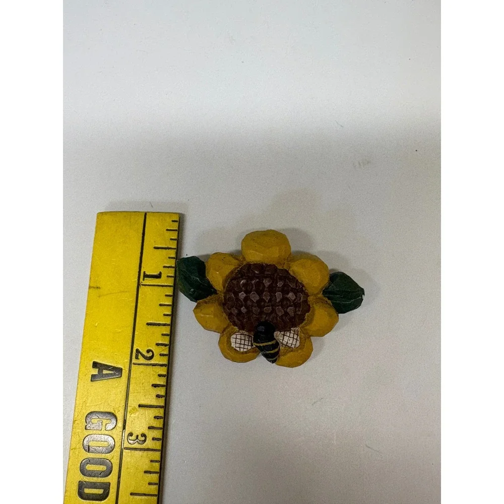 Signed Eddie Hand Carved Wooden Sunflower Bumblebee Brooch Yellow Folk Art Pin
